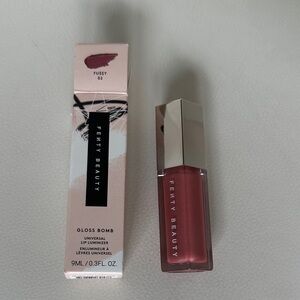 NWB Fenty Beauty Gloss Bomb - Fussy Pink